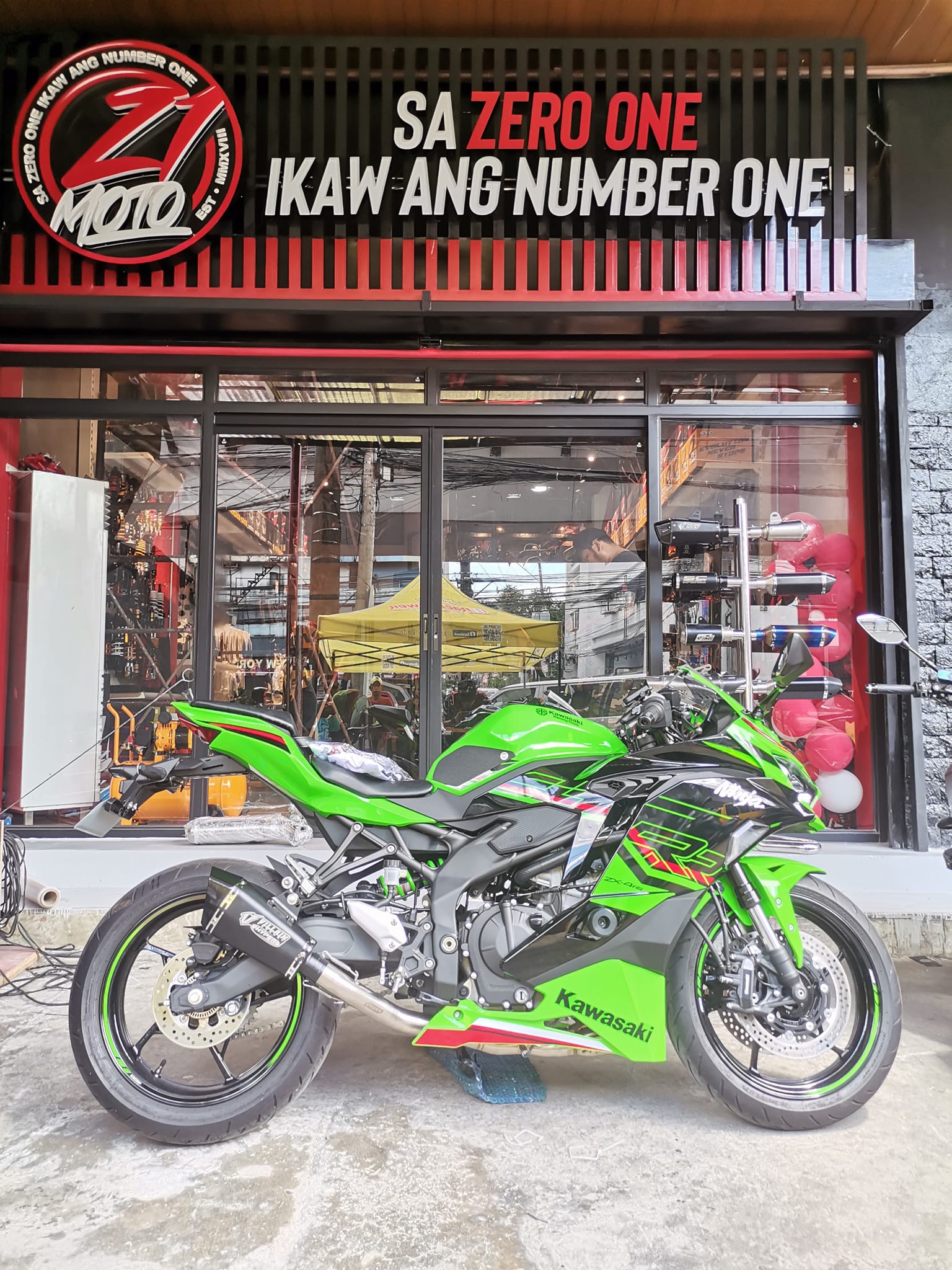 ⭐️ M A I @ SHOP ⭐️ ZX4RR OUT SILVER ELBOW (IMPORTED) – Zero One Moto Shop