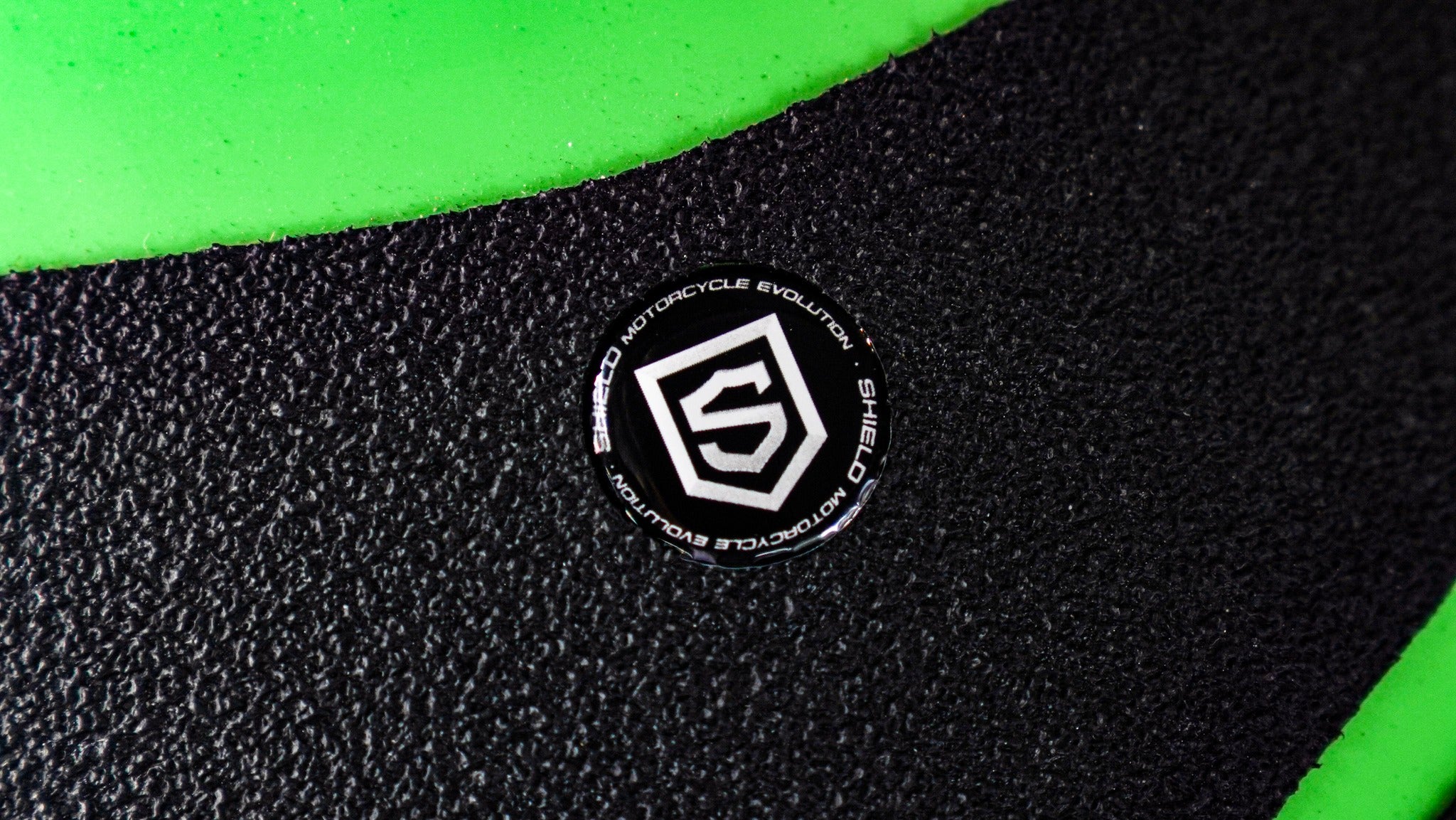 ZX4RR - ZX25R Shield Tank Pad and Grips – Zero One Moto Shop