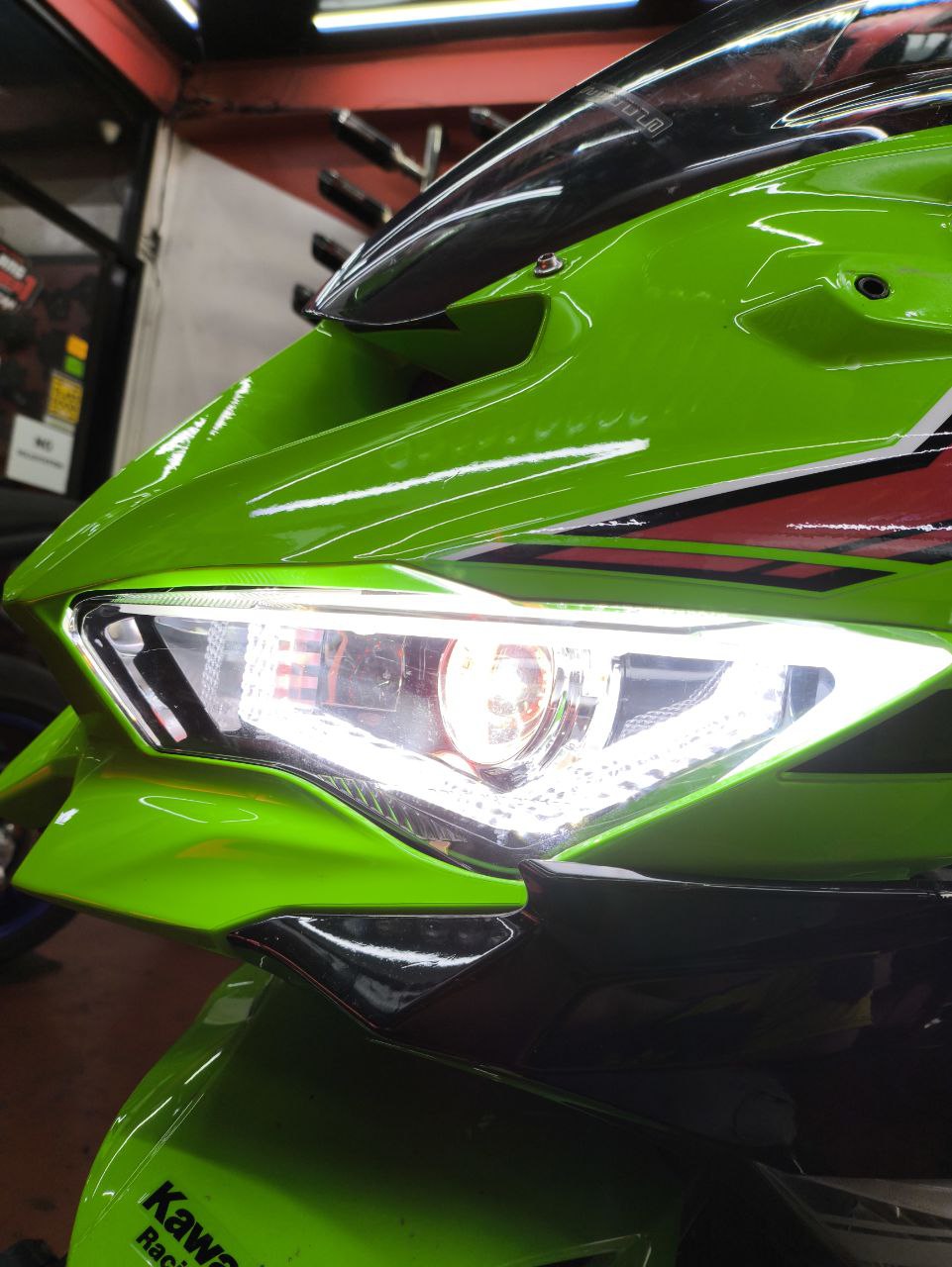 JPA HEADLIGHT ZX4RR – Zero One Moto Shop