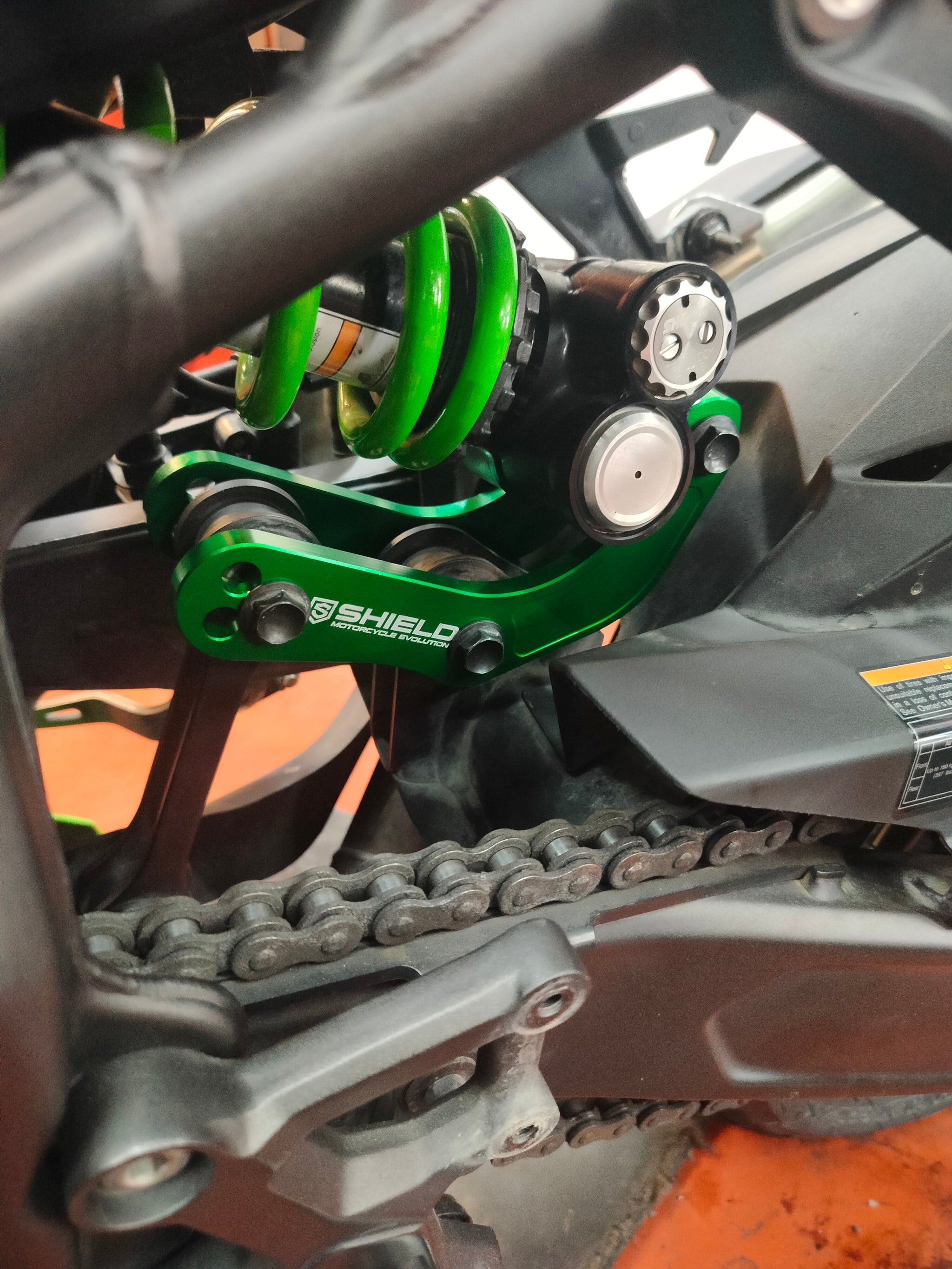 thumbnail image 2 of Vroomautoly Rear Adjustable Lowering Link Kit For Kawasaki Ninja ZX-14R / ZZR1400 (2006-2019) & Concours 1400 2 of 3