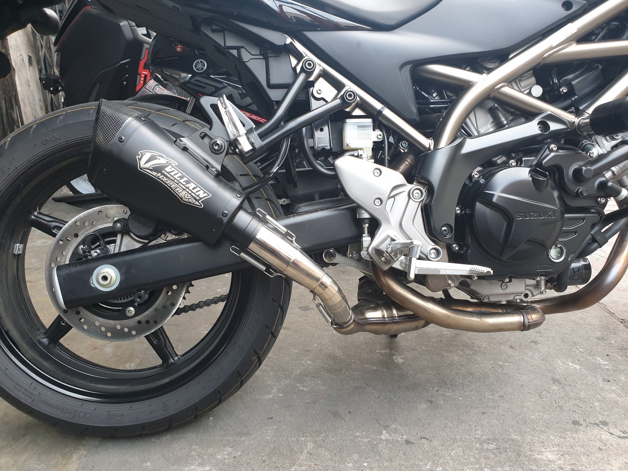 【人気商品】 VILLAIN HYPER Shop Moto One Zero – (BLACK) V2 トップウォーター